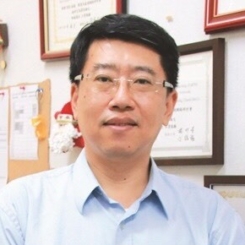 淡江大學資訊處遠距教學發展中心 石貴平主任